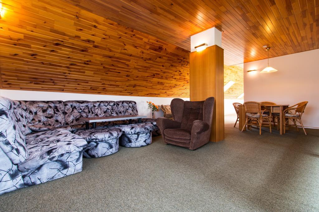 Orlik Rejviz Hotel Luaran gambar