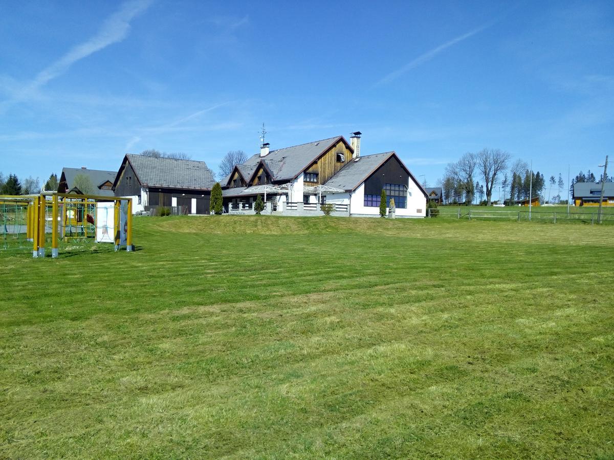 Orlik Rejviz Hotel Luaran gambar