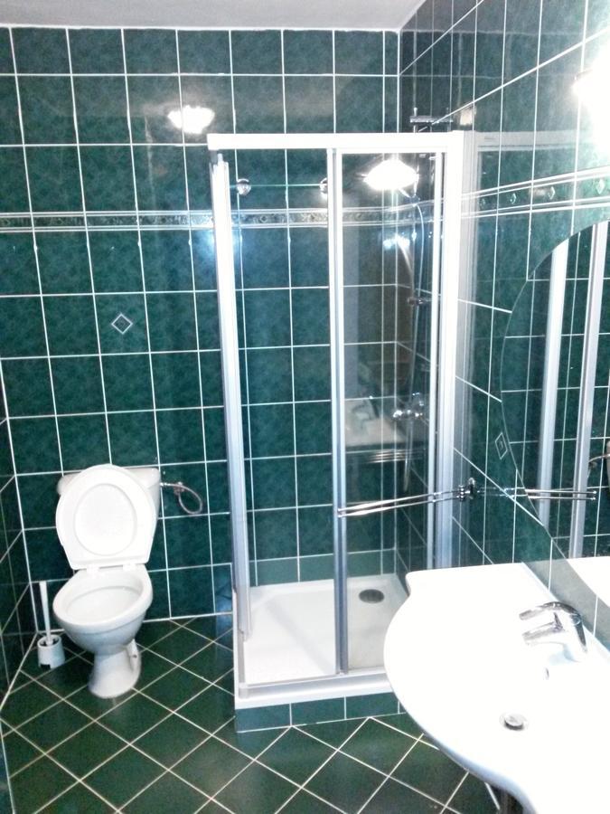 Orlik Rejviz Hotel Luaran gambar